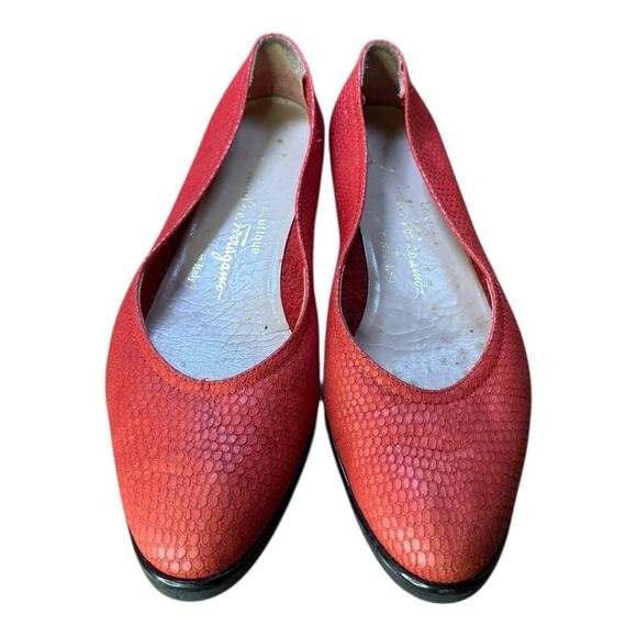 Salvatore Ferragamo Boutique Womens Ballet Flats Size 9.5 Narrow Red Almond Toe - Picture 3 of 9